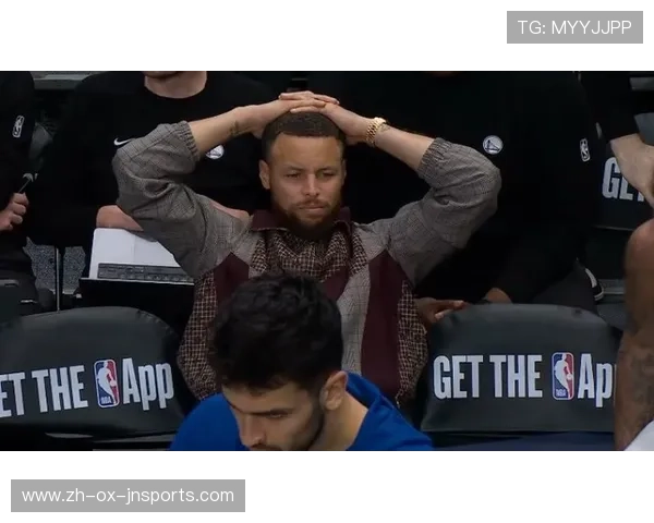 穆迪膝盖重伤牵动人心侠记报道X光室动态全场球迷起立支持